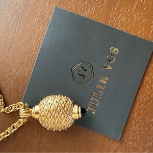 Julie Vos Gold Plated Baroque Pendant and Chain